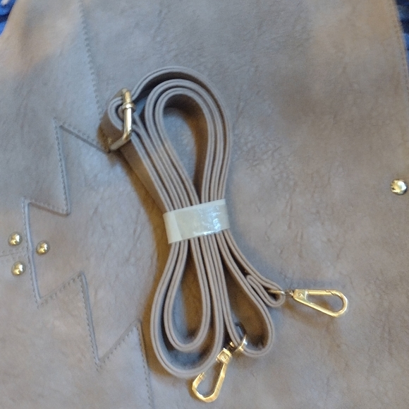 Great Fall Bag might be double list sry .I looked - Picture 9 of 14